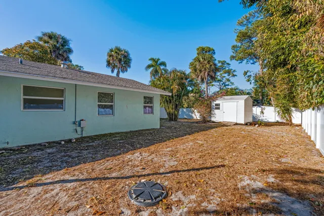 $499,000 | 5213 Bethany Lane, Haverhill, FL 33415