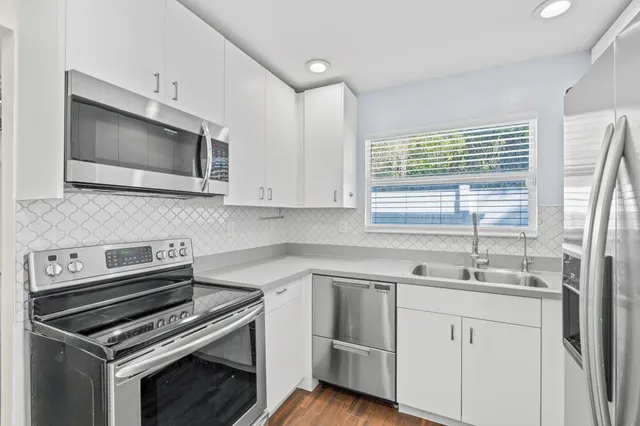 $499,000 | 5213 Bethany Lane, Haverhill, FL 33415