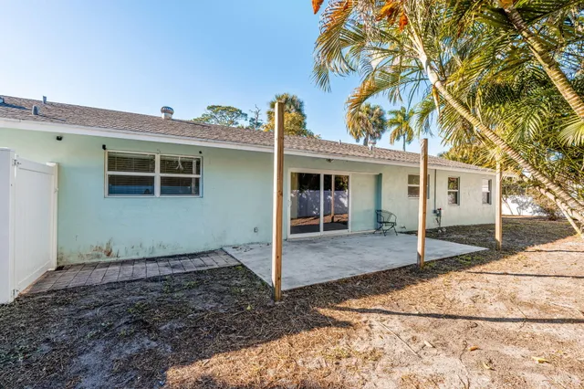 $499,000 | 5213 Bethany Lane, Haverhill, FL 33415