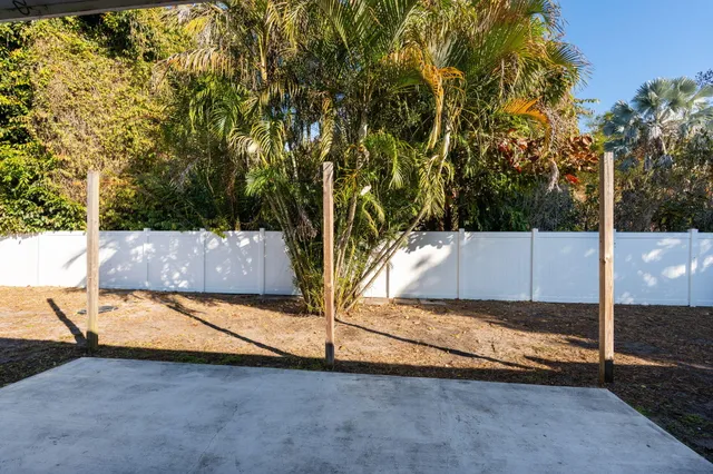 $499,000 | 5213 Bethany Lane, Haverhill, FL 33415