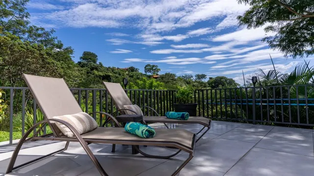 $599,000 | 0 Modern Gem In The Natural Setting, Washington, OS 20006