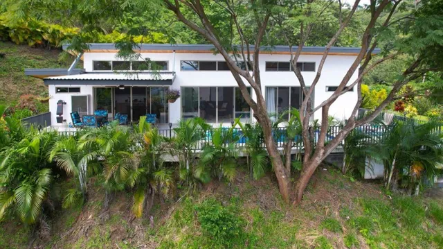 $599,000 | 0 Modern Gem In The Natural Setting, Washington, OS 20006