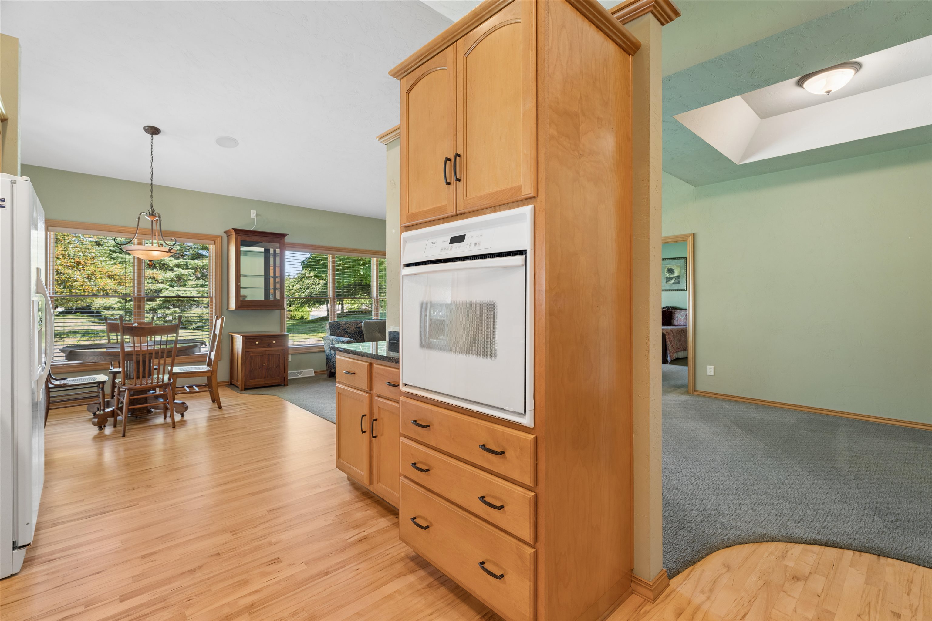 3831 North Wayside Lane Appleton, WI 54913 - Photo 9 of 28