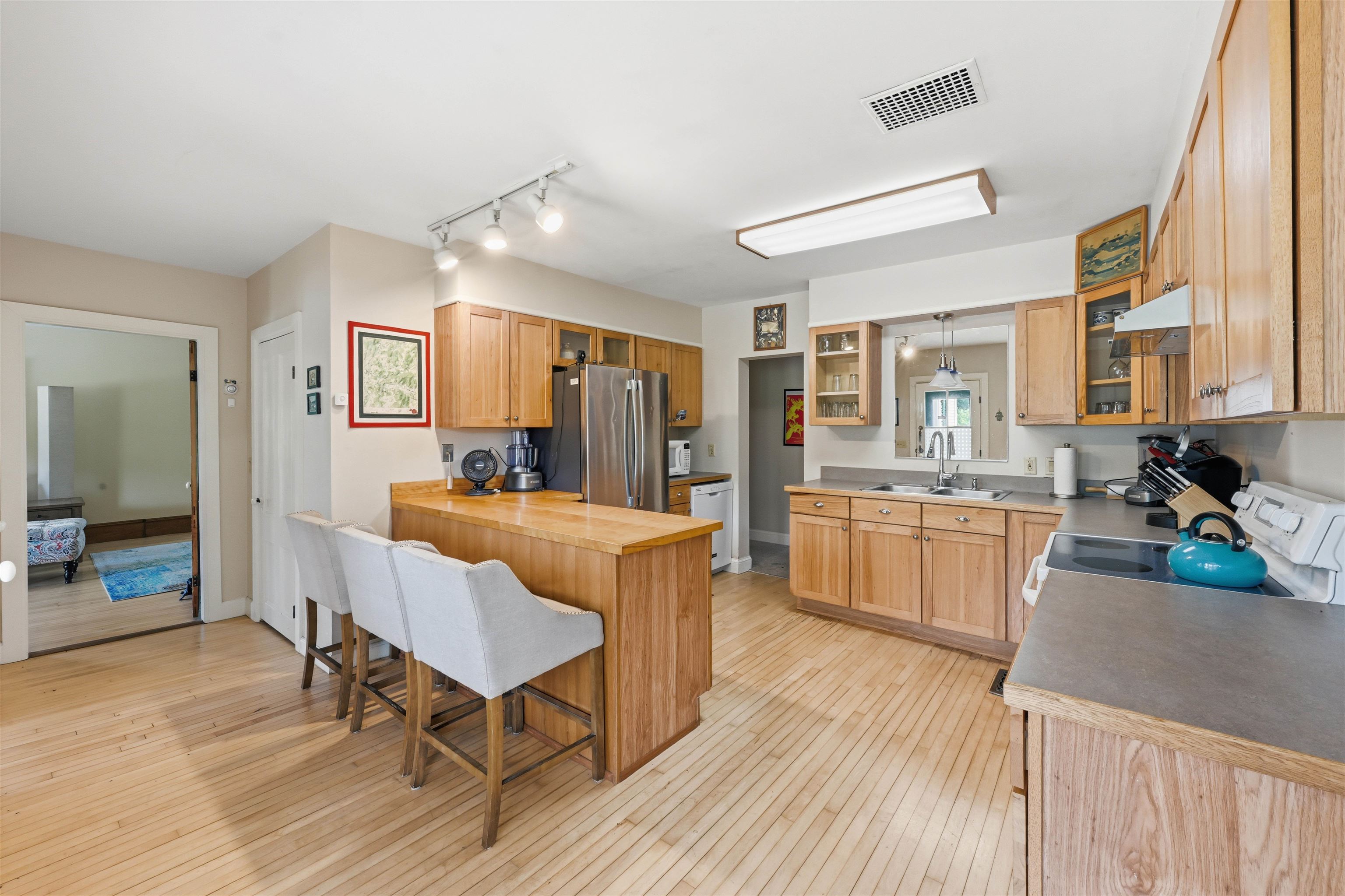 362 River Road Fairfax, VT 05454 - Photo 8 of 47