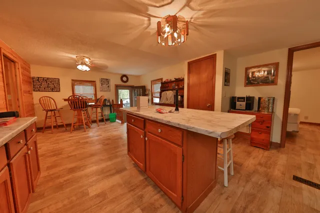 $195,000 | S5237 Highway 35, Genoa, WI 54632