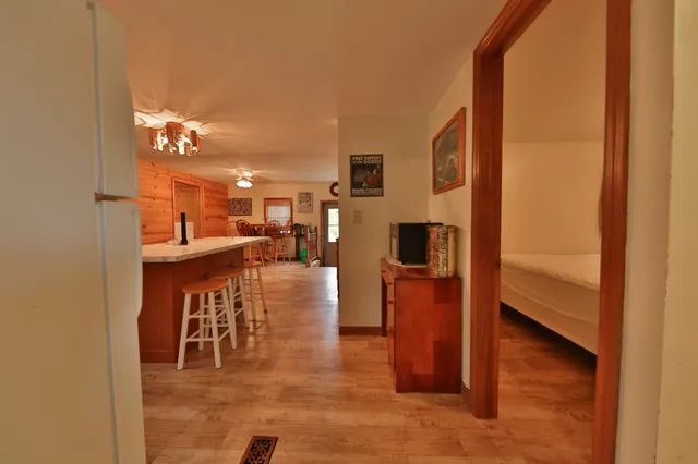 $195,000 | S5237 Highway 35, Genoa, WI 54632