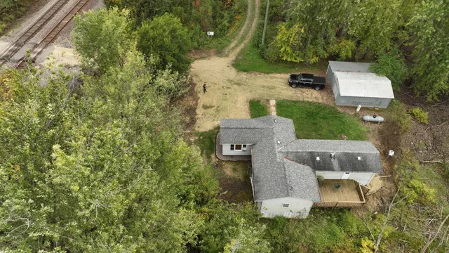 $195,000 | S5237 Highway 35, Genoa, WI 54632