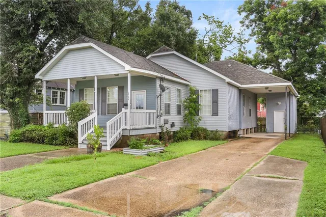 $2,300 | 2424 Lavender Street, New Orleans, LA 70122