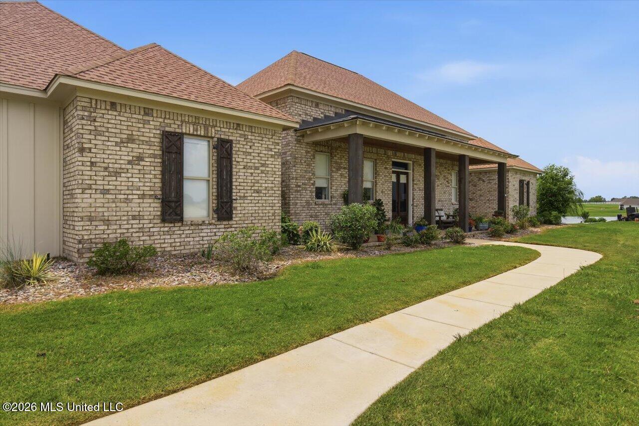 109 Hannalea Place Flora, MS 39071 - Photo 5 of 77 05-109 Hannalea Pl _ Hometoursms.com