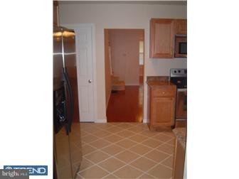 370 Ripka Street Philadelphia, PA 19128 - Photo 7 of 12 Kitchen