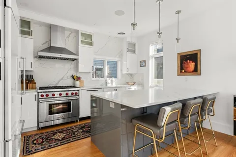 $2,499,000 | 88 Highland Avenue, Cambridge, MA 02139