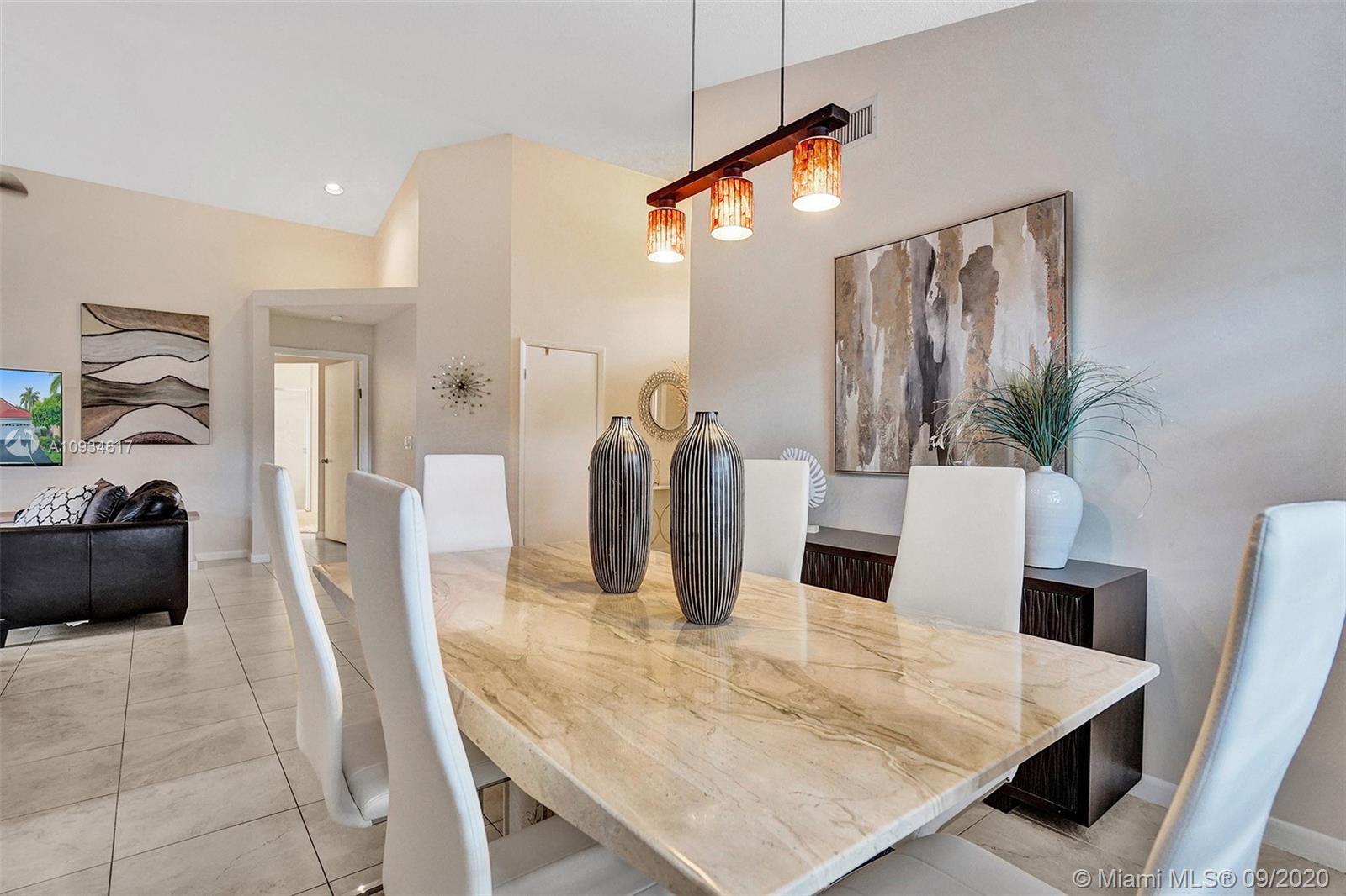 282 Bridgeton Road Weston, FL 33326 - Photo 14 of 43 Gallery Image 14