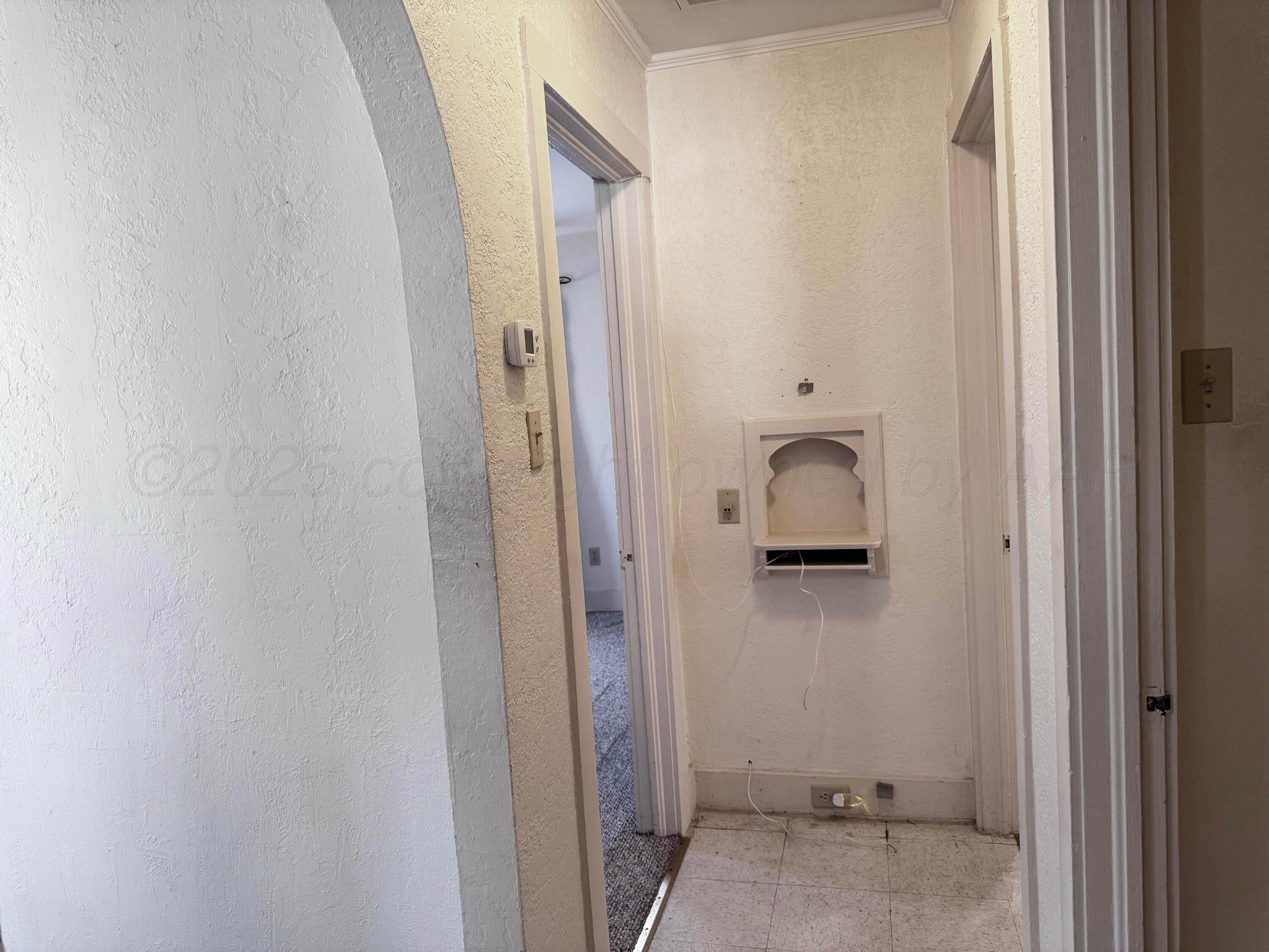 4004 South Hayden Street Amarillo, TX 79110 - Photo 9 of 14 a bathroom with a shower