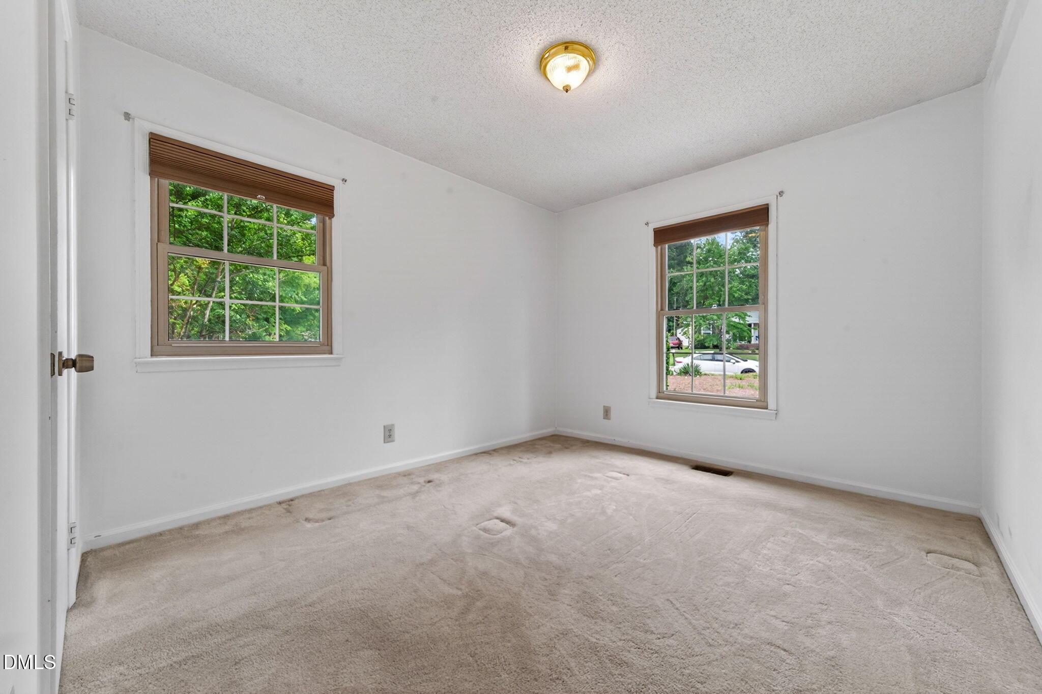 5812 Shamrock Road Durham, NC 27713 - Photo 22 of 35 5812 Shamrock Rd