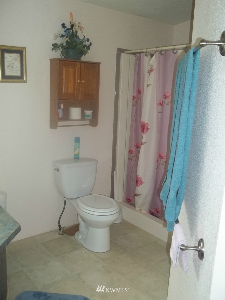 264 West Hale Road Winlock, WA 98596 - Photo 14 of 25