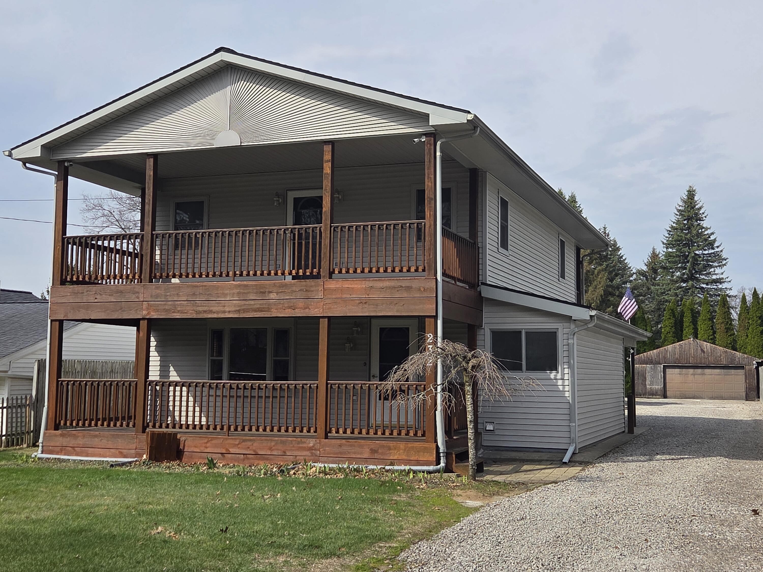 232 Bender Street Jackson, MI 49201 - Photo 2 of 31 20260331_112027
