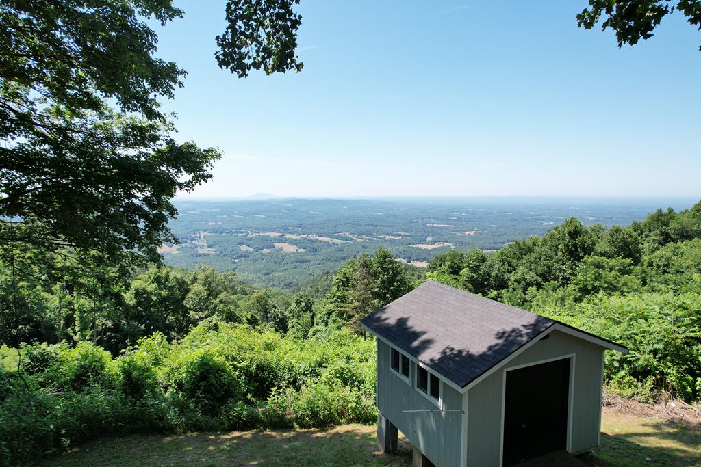 864 Rhododendron Road Hillsville, VA 24343 - Photo 26 of 28 Gallery Image 26