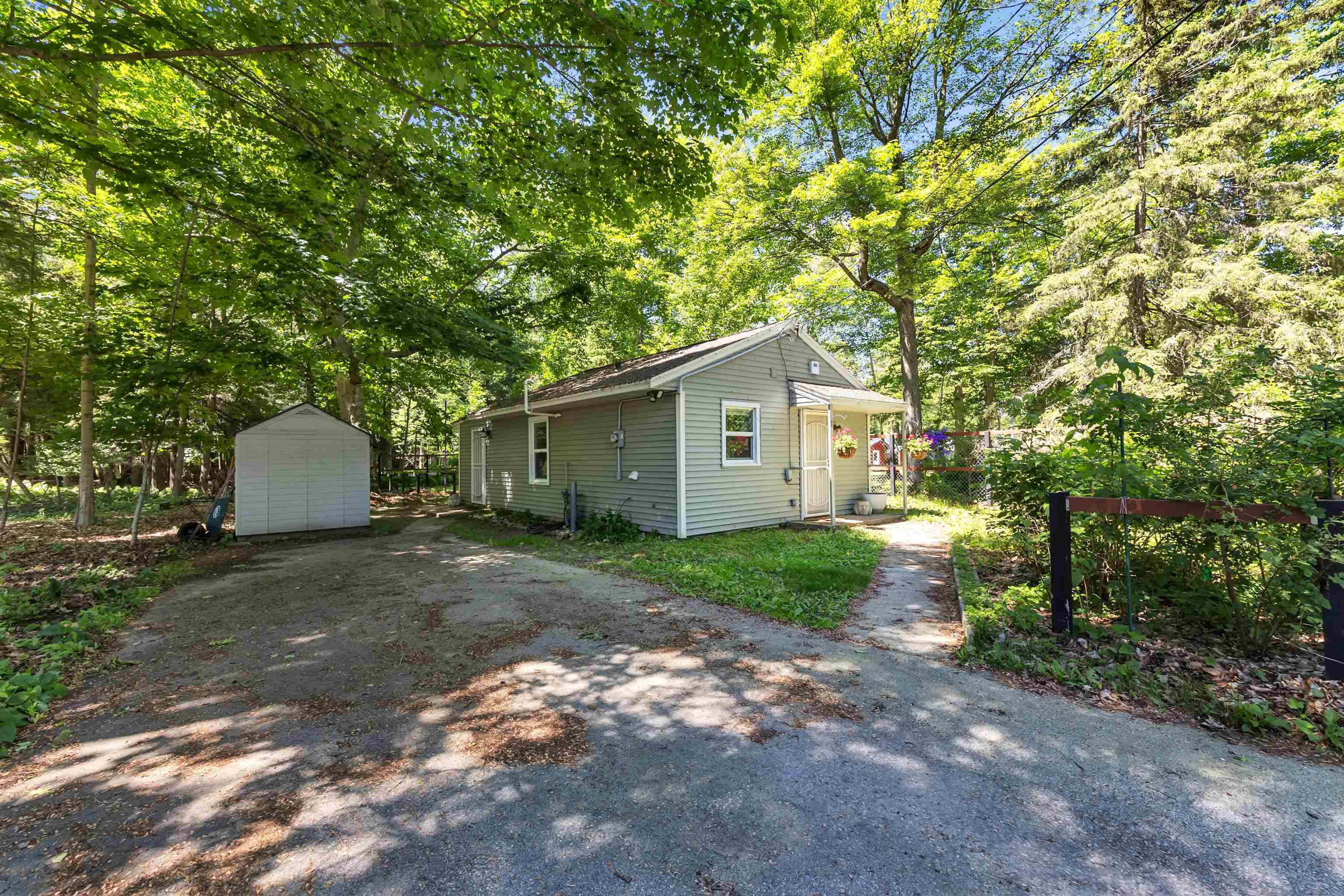 1059 Tacoma Beach Road Sturgeon Bay, WI 54235 - Photo 21 of 24