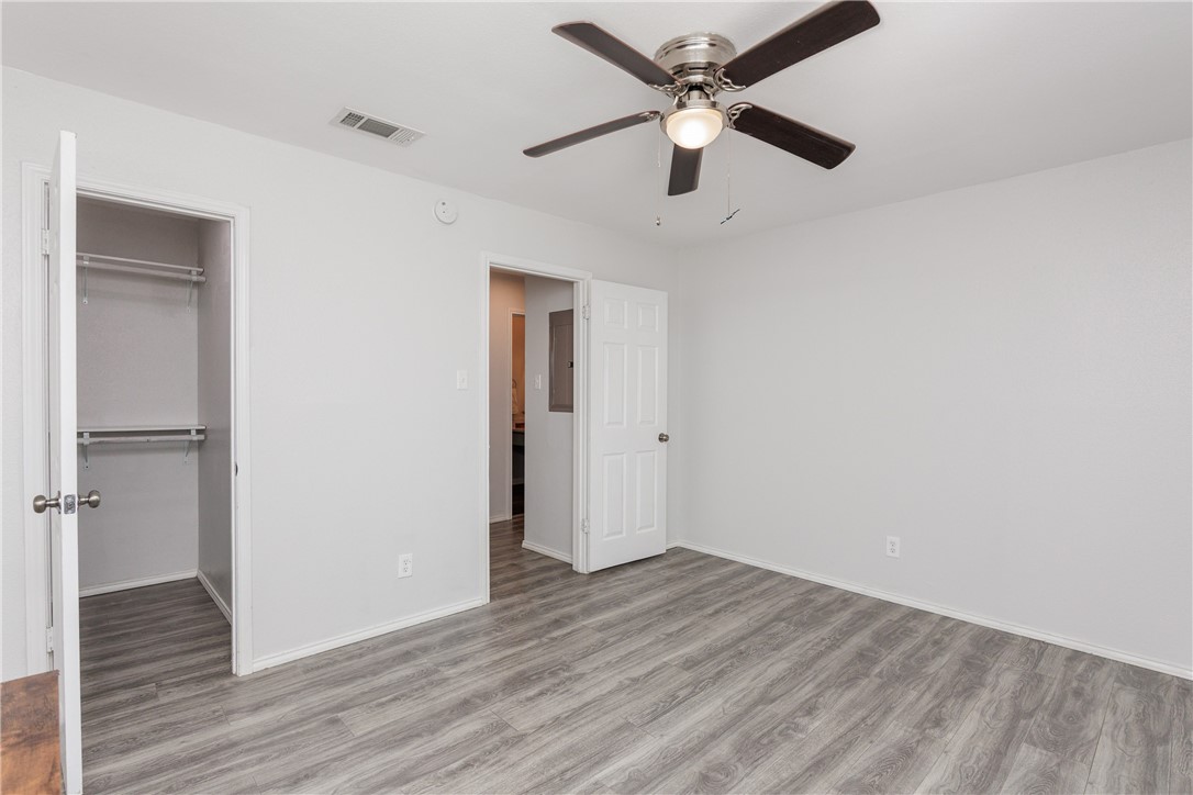 6702 Everhart Road, Unit R104 Corpus Christi, TX 78413 - Photo 18 of 33
