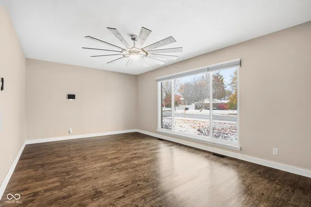 $365,000 | 11709 Cameron Drive, Fishers, IN 46038