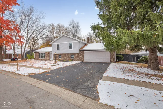 $365,000 | 11709 Cameron Drive, Fishers, IN 46038