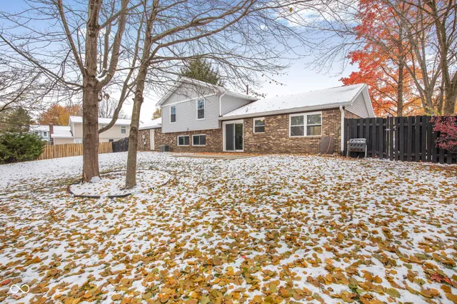 $365,000 | 11709 Cameron Drive, Fishers, IN 46038