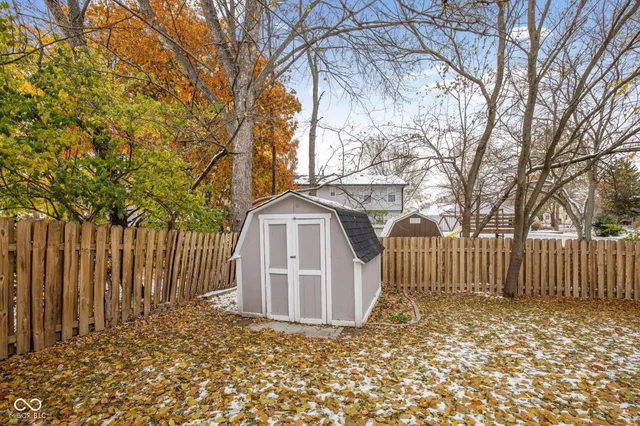 $365,000 | 11709 Cameron Drive, Fishers, IN 46038