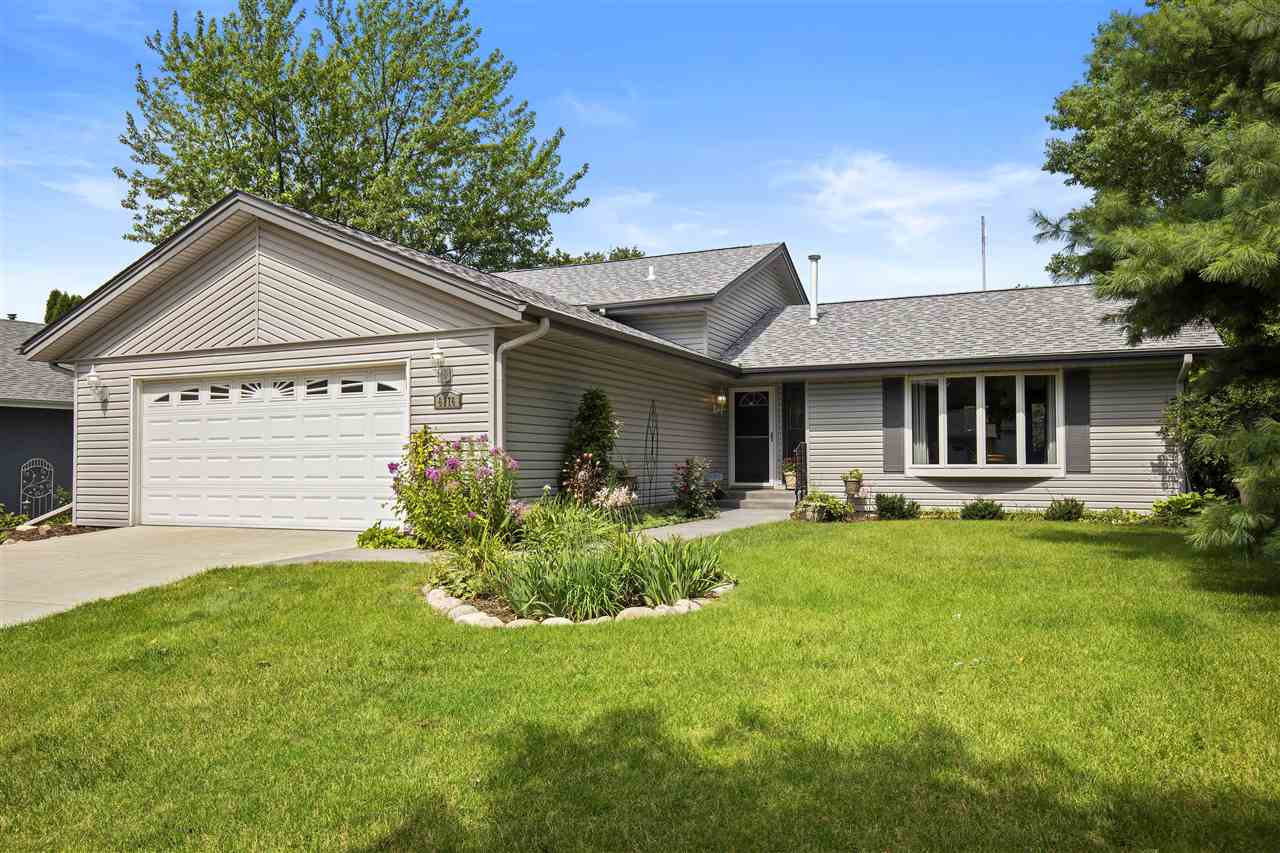 6276 Weaver Road Rockford, IL 61114 - Photo 1 of 20 Gallery Image 1