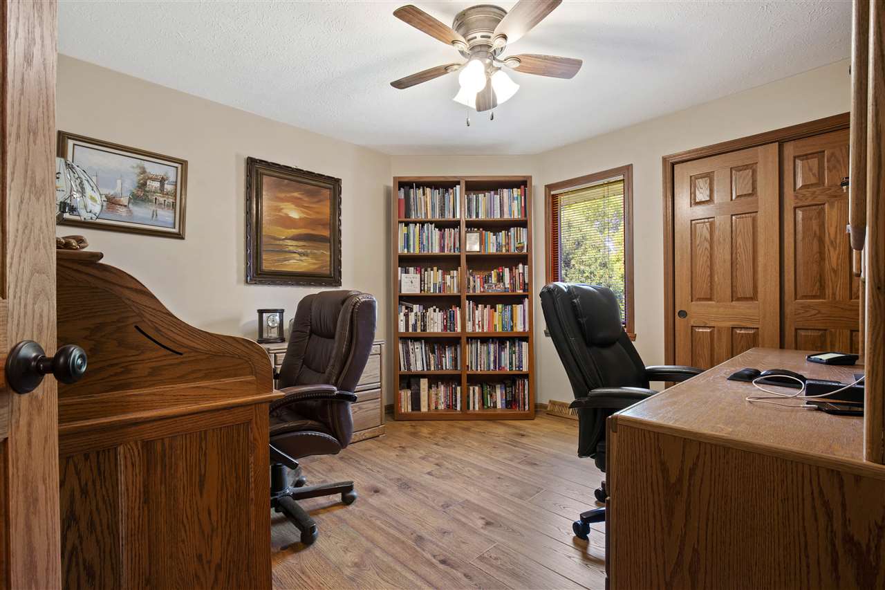 6276 Weaver Road Rockford, IL 61114 - Photo 16 of 20 Gallery Image 16