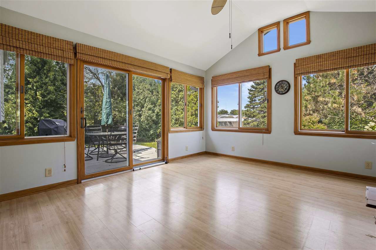 6276 Weaver Road Rockford, IL 61114 - Photo 18 of 20 Gallery Image 18
