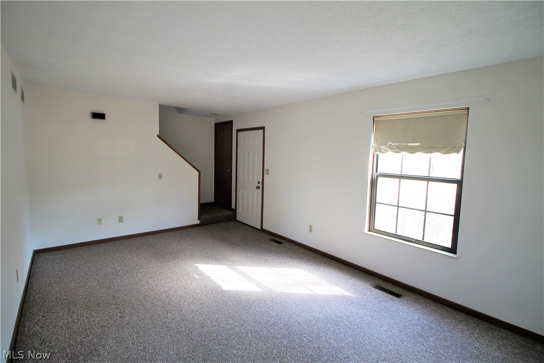 4342-4344 Ellsworth Road Stow, OH 44224 - Photo 3 of 21 Gallery Image 3