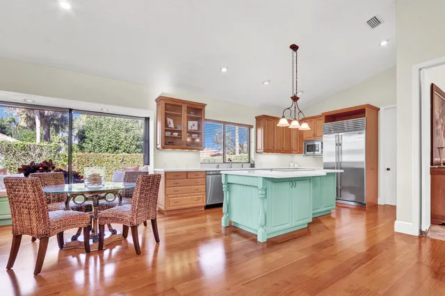 $1,649,000 | 208 Turnberry Court South, Atlantis, FL 33462