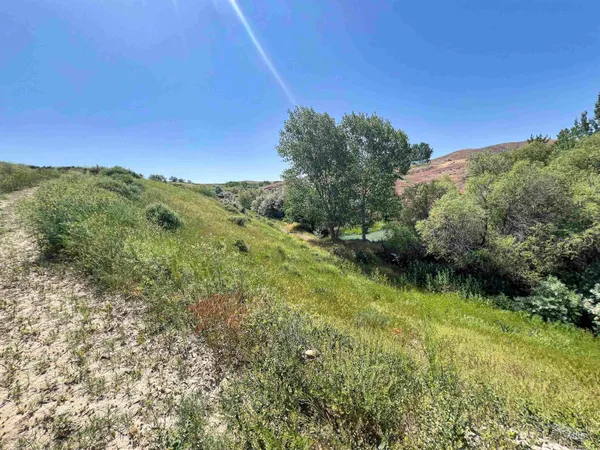 $1,300,000 | 830 Snively Gulch Road, Nyssa, OR 97913
