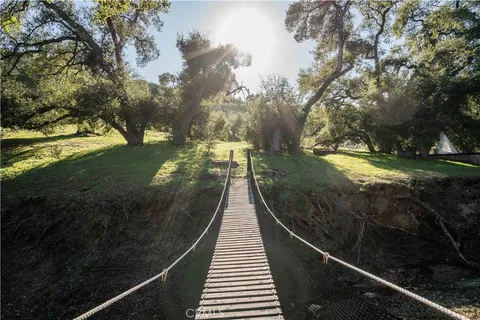 $5,295,000 | 6451 Chesebro Road, Agoura Hills, CA 91301