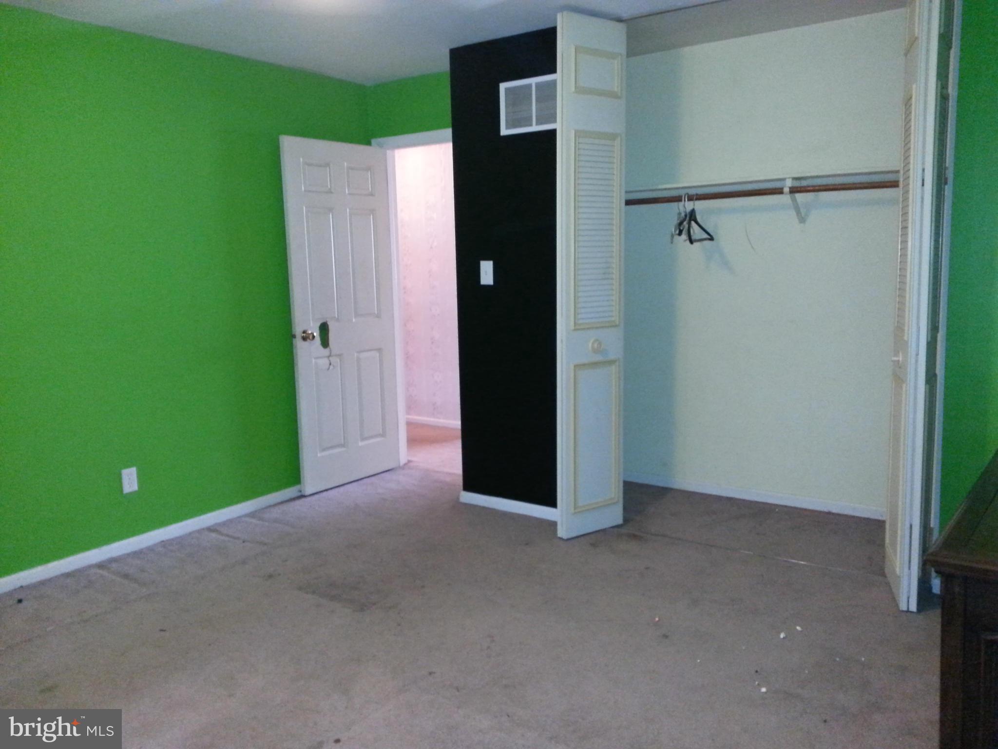 4404 Lobelia Road Baltimore, MD 21236 - Photo 9 of 17 Bedroom