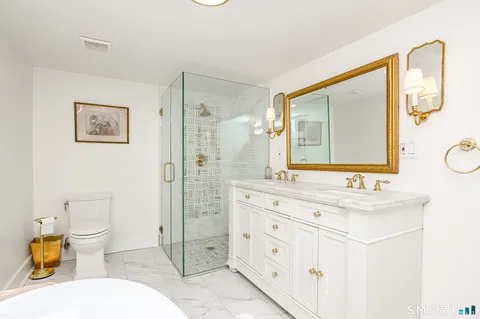 $1,695,000 | 12 Gerdes Road, New Canaan, CT 06840