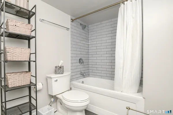 $1,695,000 | 12 Gerdes Road, New Canaan, CT 06840