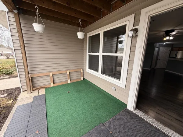 $2,250 | 1401 Millbrook Trail, Ann Arbor, MI 48108