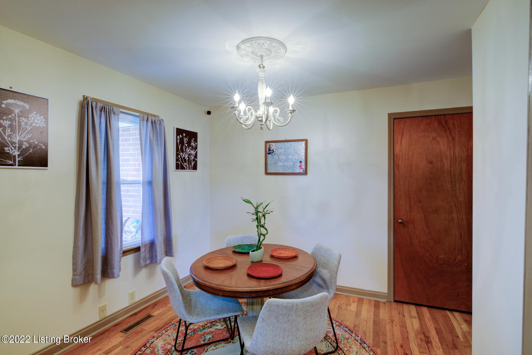100 Rancho Court Frankfort, KY 40601 - Photo 9 of 25 Beautiful hardwood floors and new paint in dining room