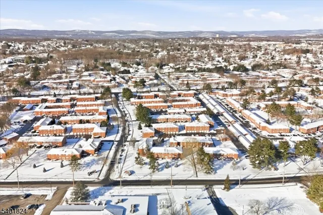 $299,000 | 28 Knox Terrace, Unit 2B, Wayne, NJ 07470