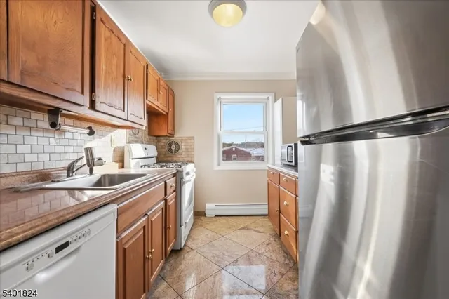 $299,000 | 28 Knox Terrace, Unit 2B, Wayne, NJ 07470