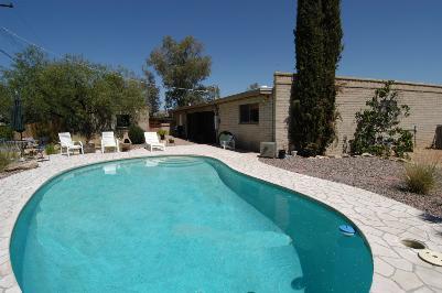 8865 East Buckboard Road Tucson, AZ 85749 - Photo 3 of 6 Gallery Image 3