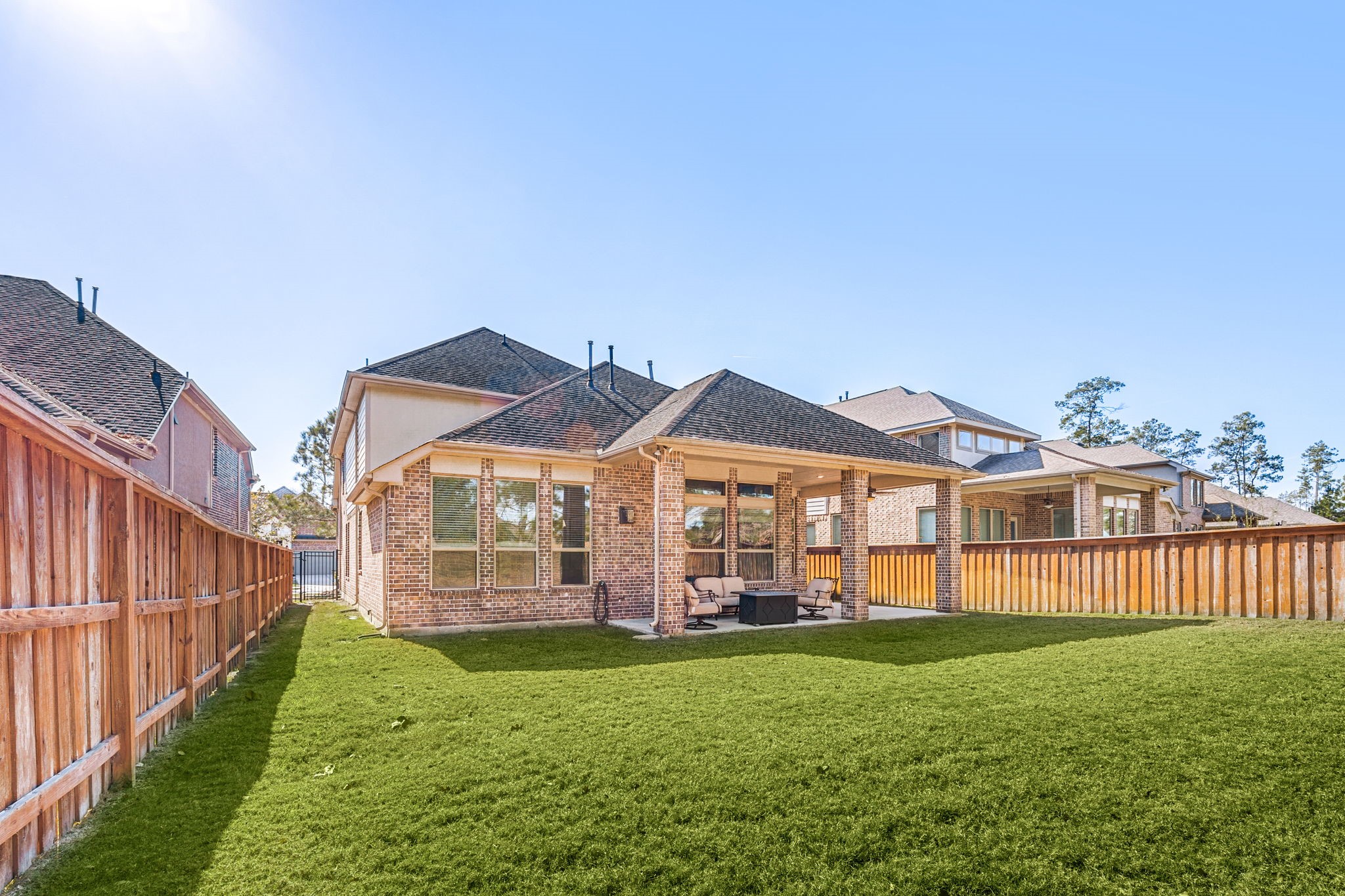 4225 Grand Oaks Wind Spring, TX 77386 - Photo 34 of 40 a front view of a house with garden