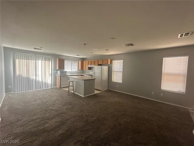 $345,000 | 8020 North Copperhead Creek Street, Las Vegas, NV 89143