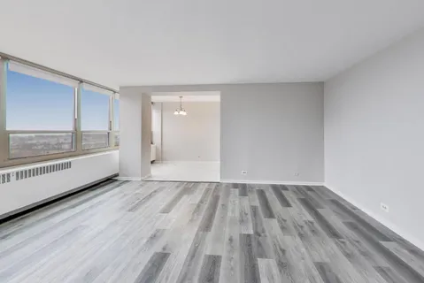 $3,600 | 3950 North Lake Shore Drive, Unit 1502A, Chicago, IL 60613