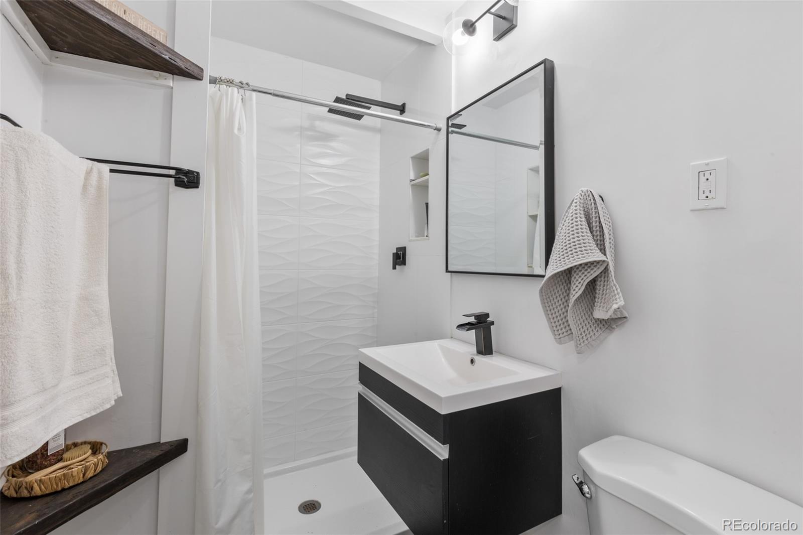 2234 South Stuart Street Denver, CO 80219 - Photo 20 of 41