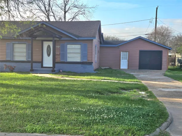 $1,400 | 2216 3rd Street, Galena Park, TX 77547
