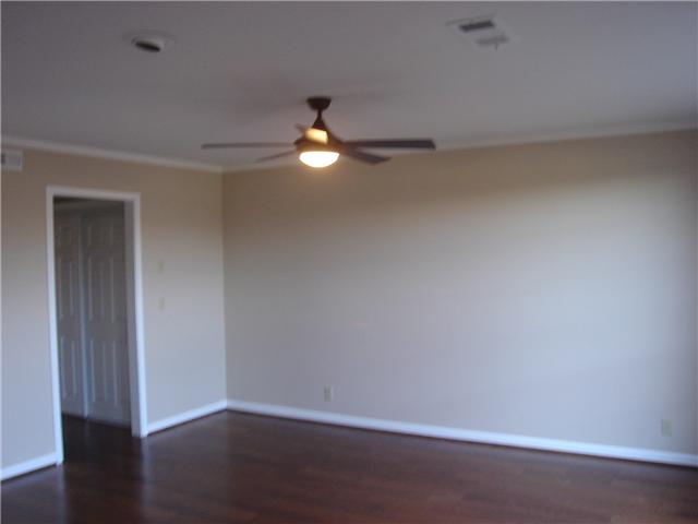 1284 Gen George Patton Road, Unit 1284 Nashville, TN 37221 - Photo 7 of 20 Photo of den which is off kitchen. Back door off den leads to large enclosed patio.
