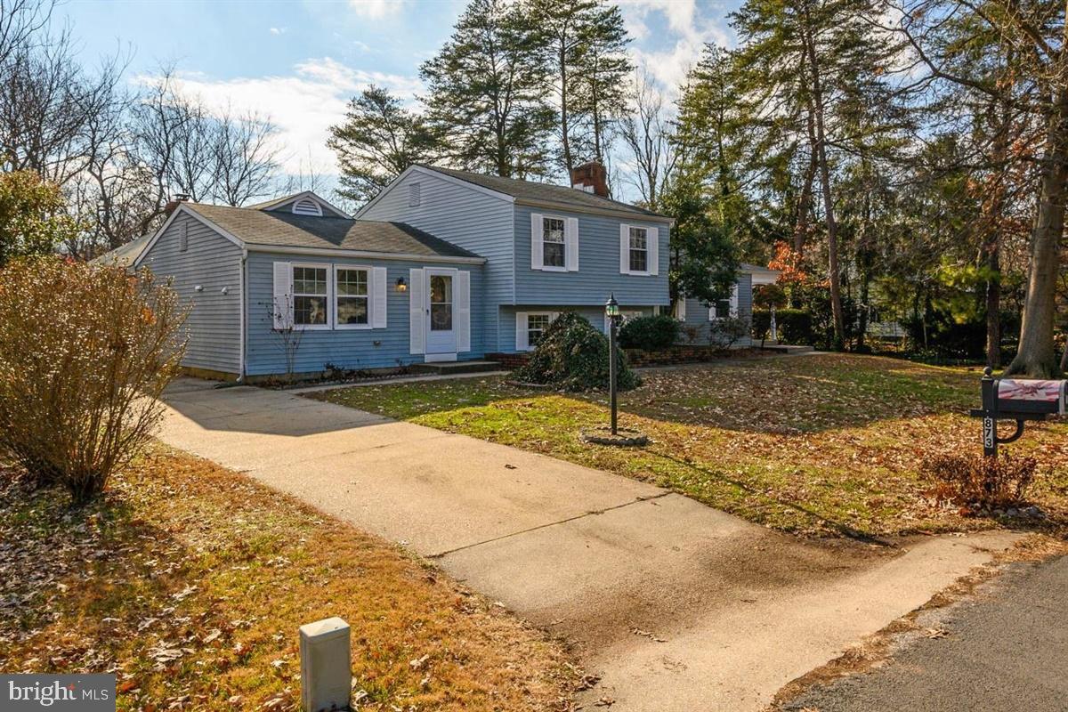 873 Evergreen Road Severn, MD 21144 - Photo 3 of 40
