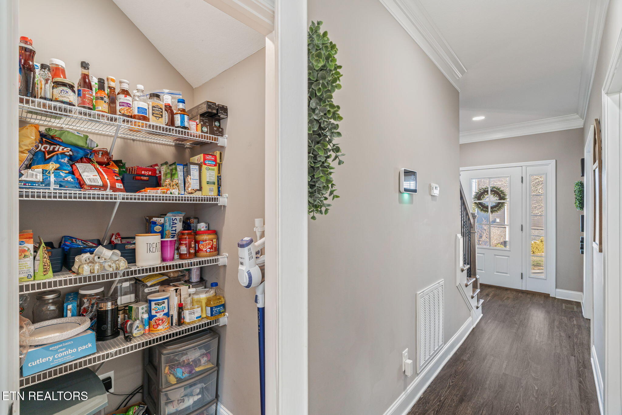 102 Eastberry Road Oak Ridge, TN 37830 - Photo 19 of 60 Pantry